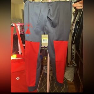 Nike Men’s Size S Joggers